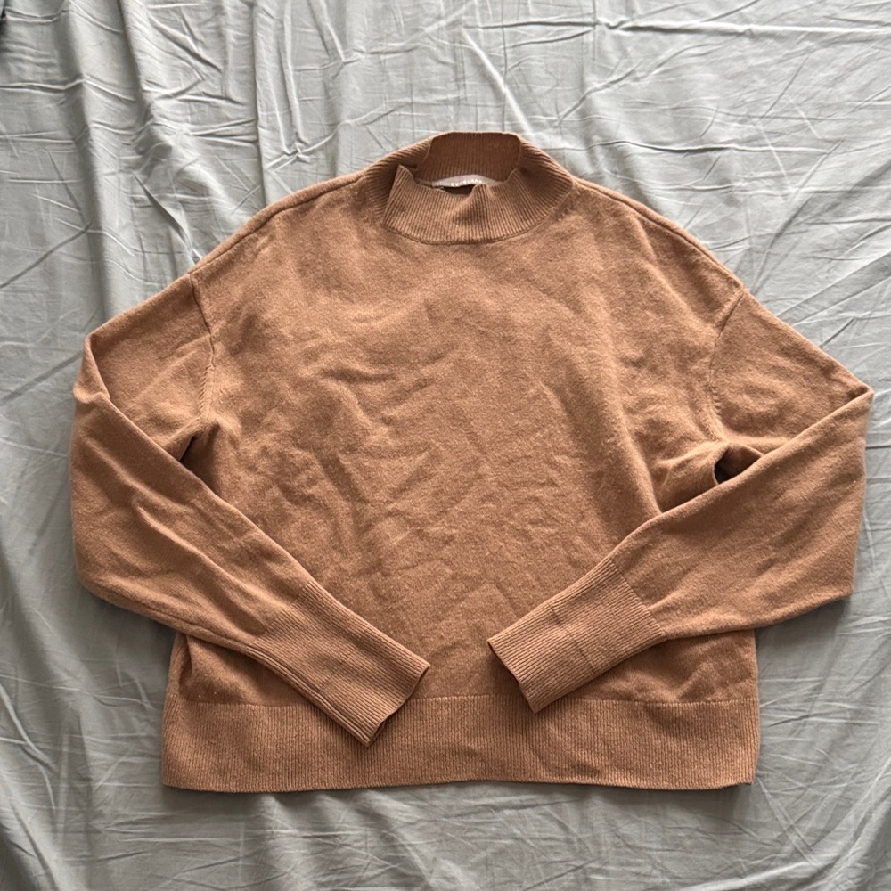 Everlane Boxy Crop Cashmere  Mock Neck Sweater
